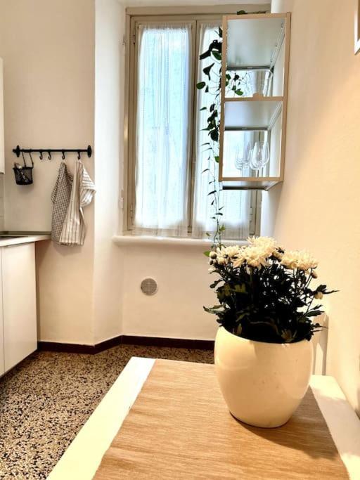 Elegante Appartamento In Centro Milano Ngoại thất bức ảnh